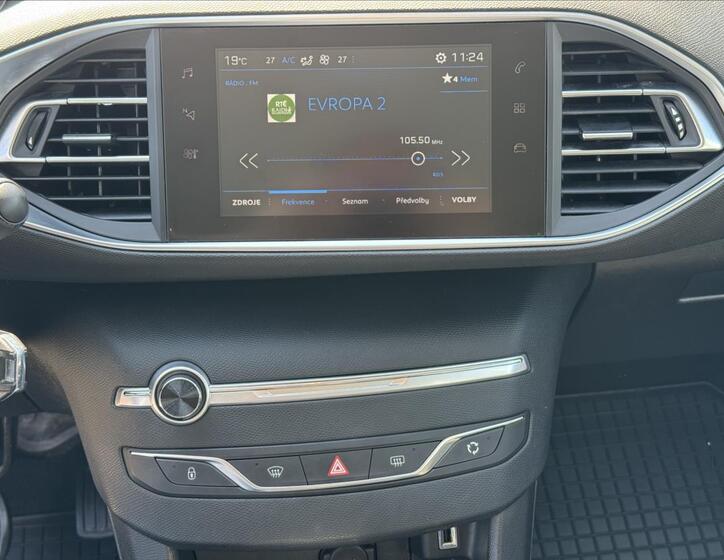 Peugeot 308 13