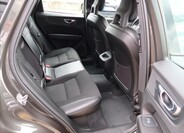 Volvo XC60 11