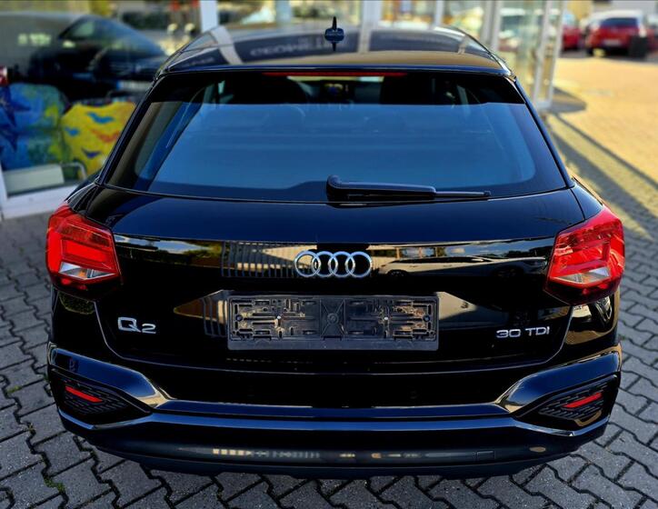 Audi Q2 7