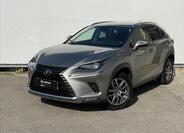 Lexus NX 300h 1