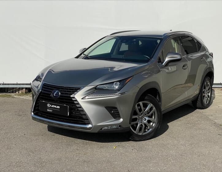 Lexus NX 300h 1