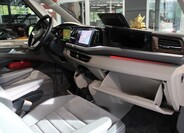 Volkswagen Multivan 27