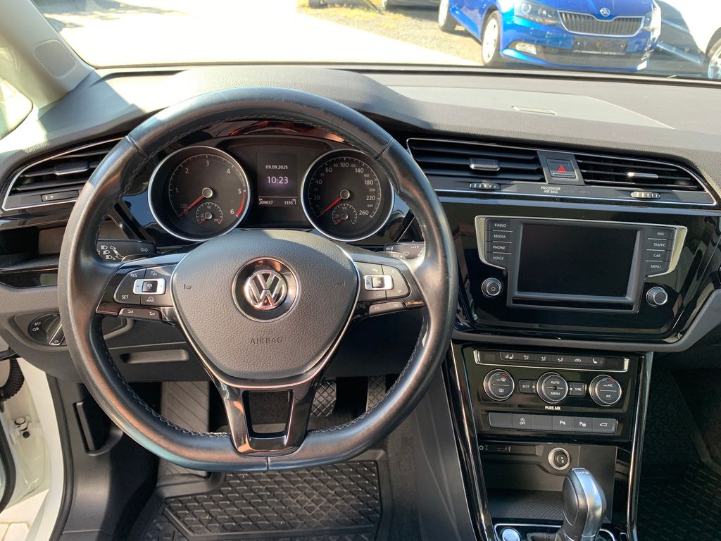 Volkswagen Touran