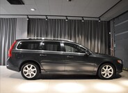 Volvo V70 3