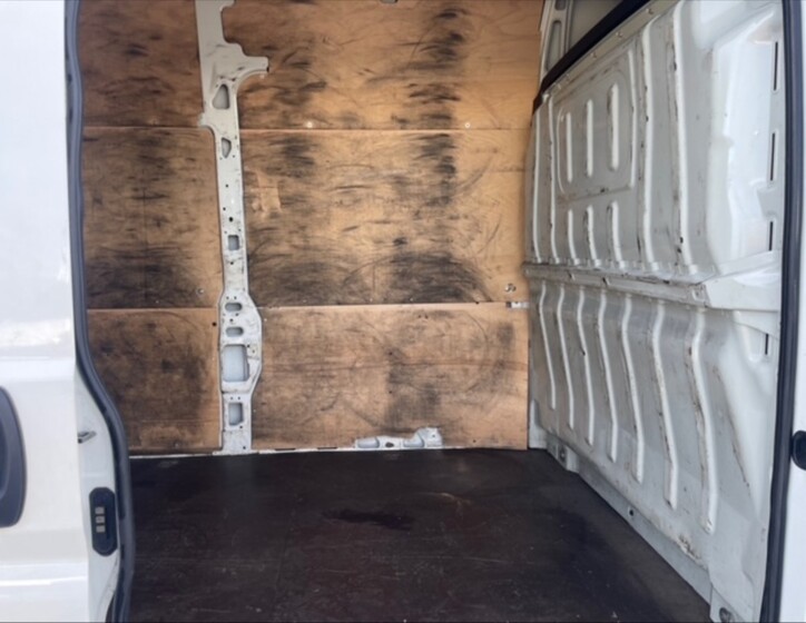 Peugeot Boxer 8