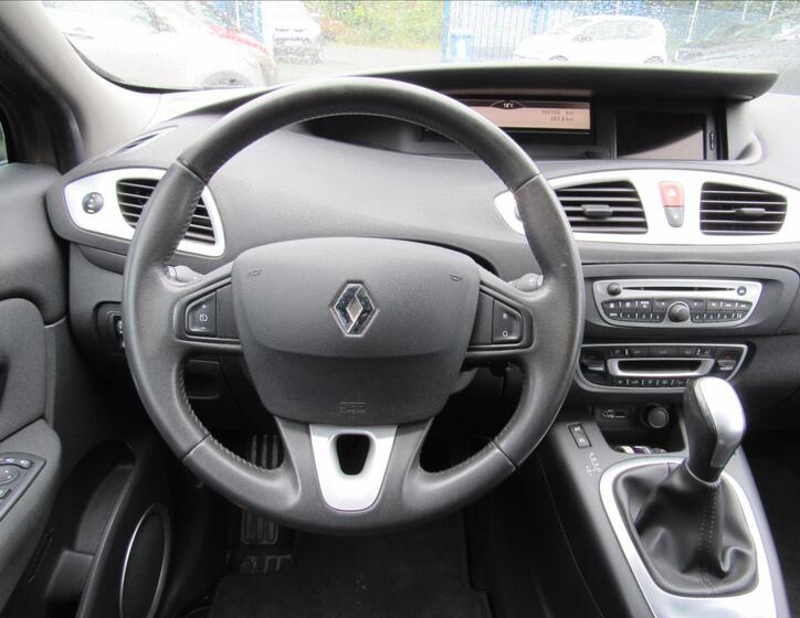 Renault Scénic 12