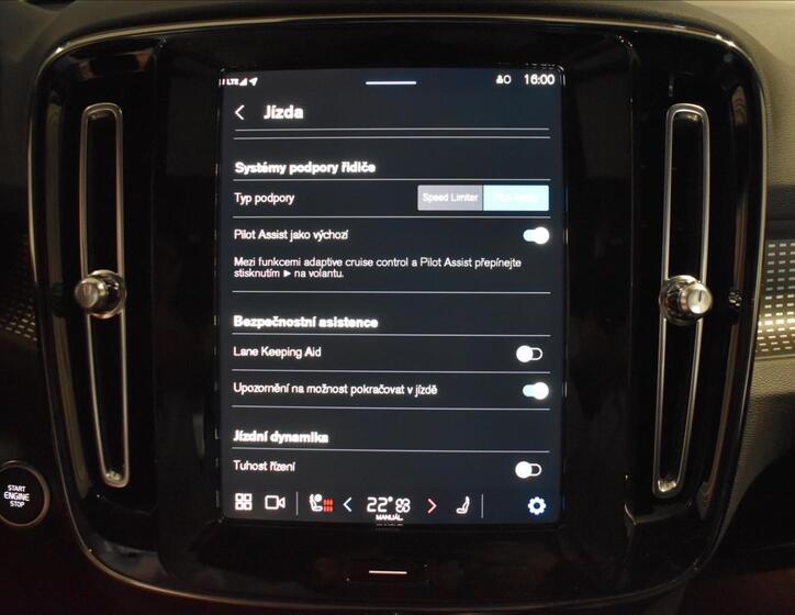 Volvo XC40 20