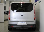 Ford Tourneo Custom 4