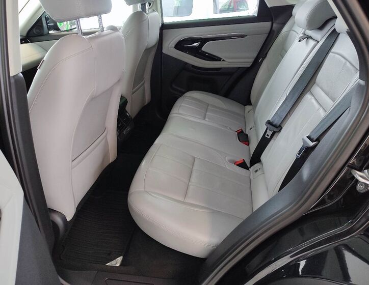 Land Rover Range Rover Evoque 11