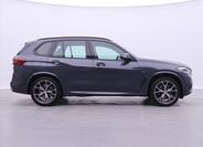 BMW X5 8