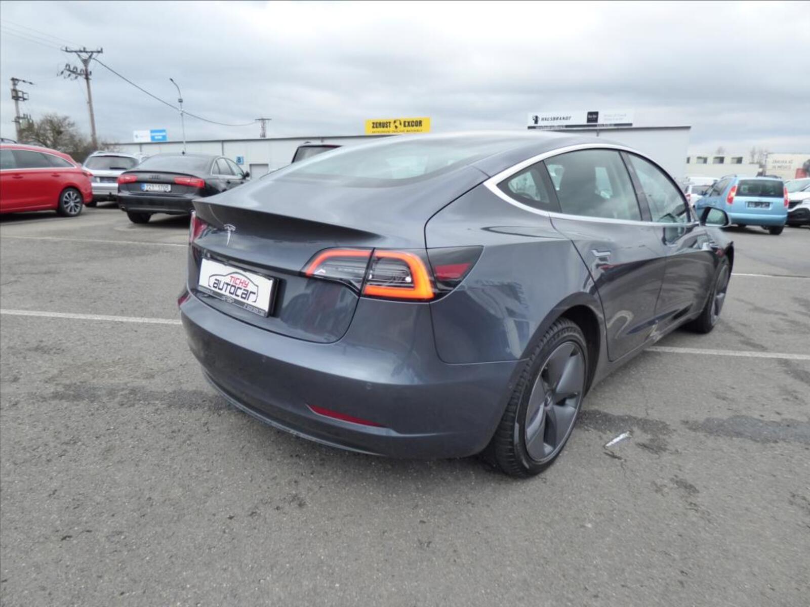 Tesla Model 3 3