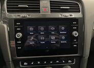 Volkswagen Golf 9