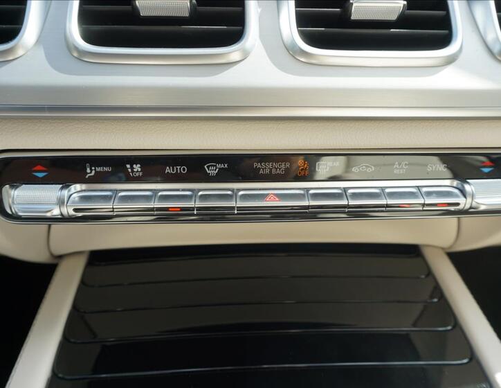 Mercedes-Benz GLE 18