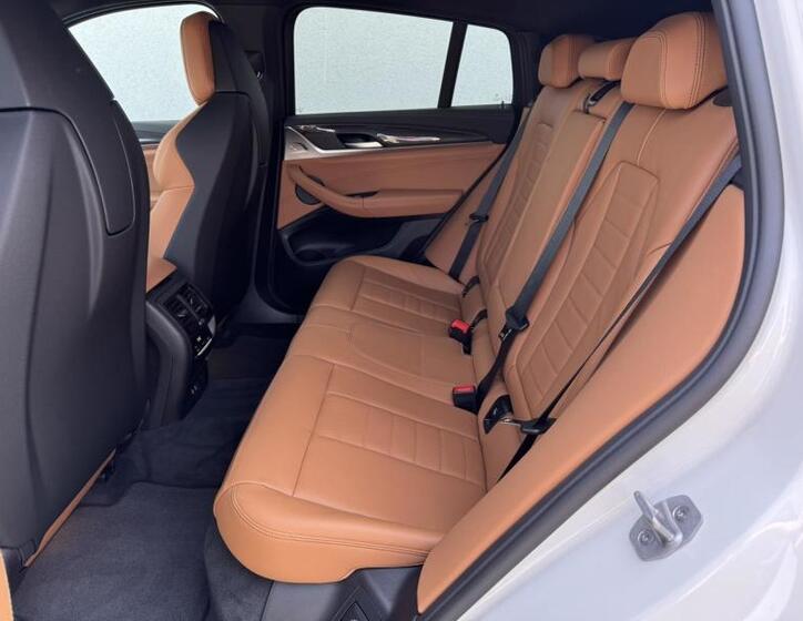 BMW X4 7