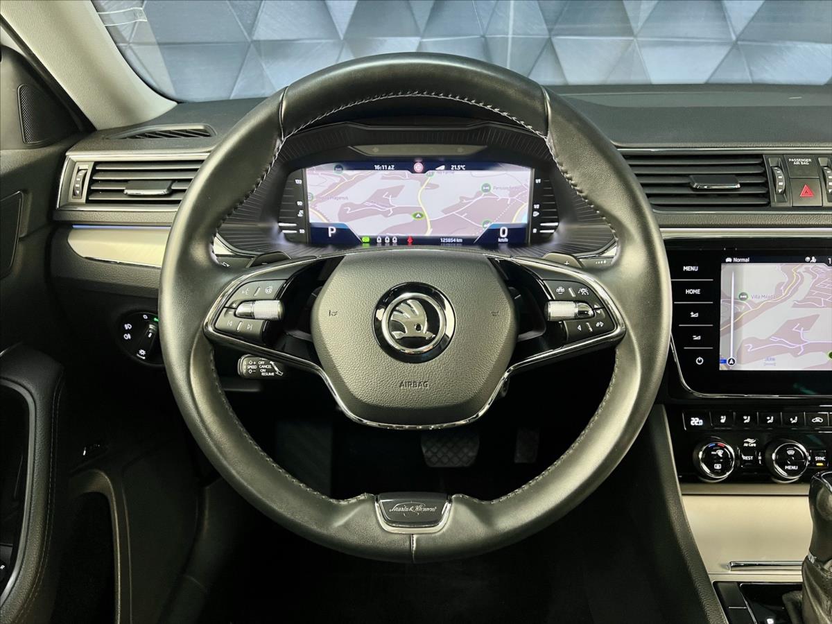 Škoda Superb