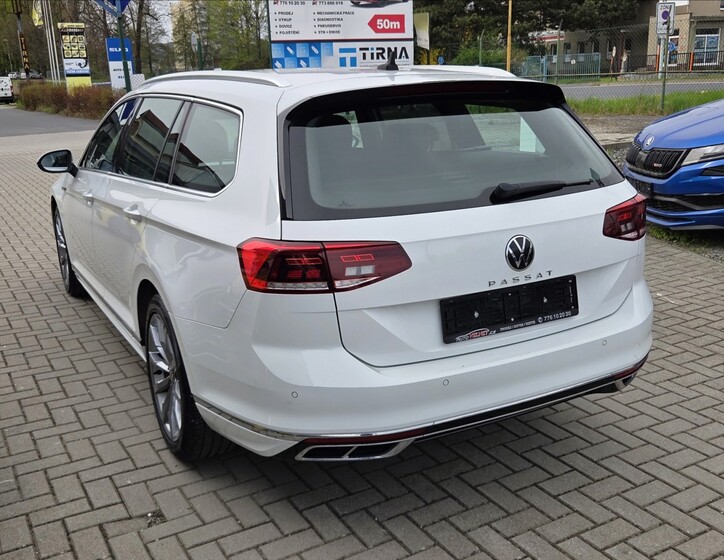 Volkswagen Passat 2