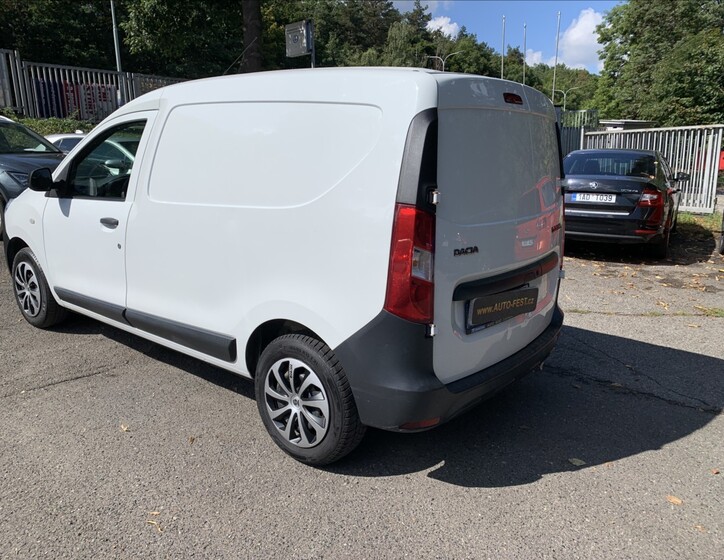 Dacia Dokker 6
