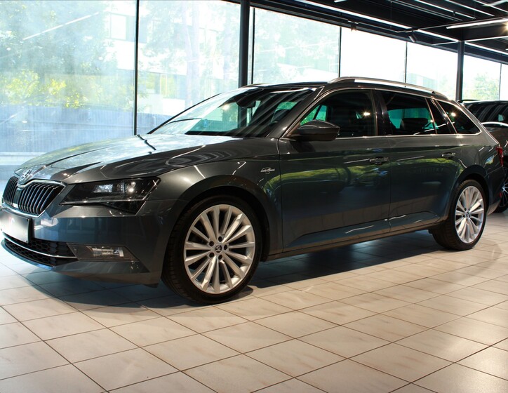 Škoda Superb 3