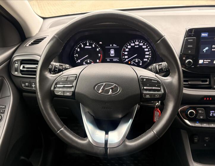 Hyundai i30 15