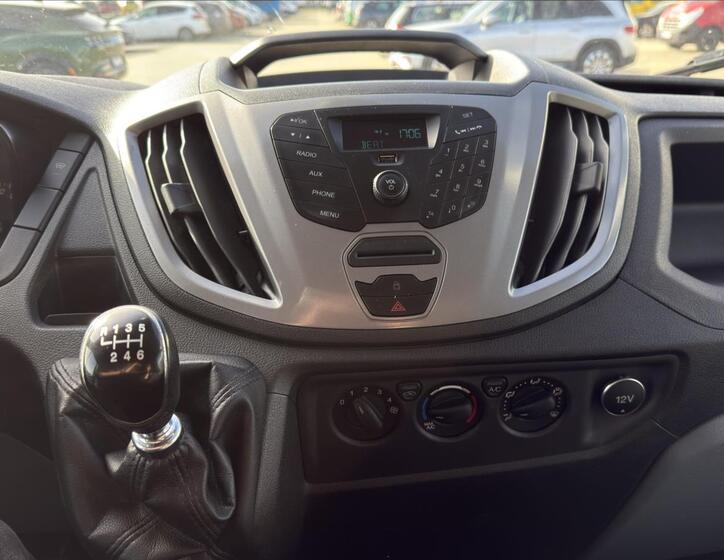 Ford Transit 21