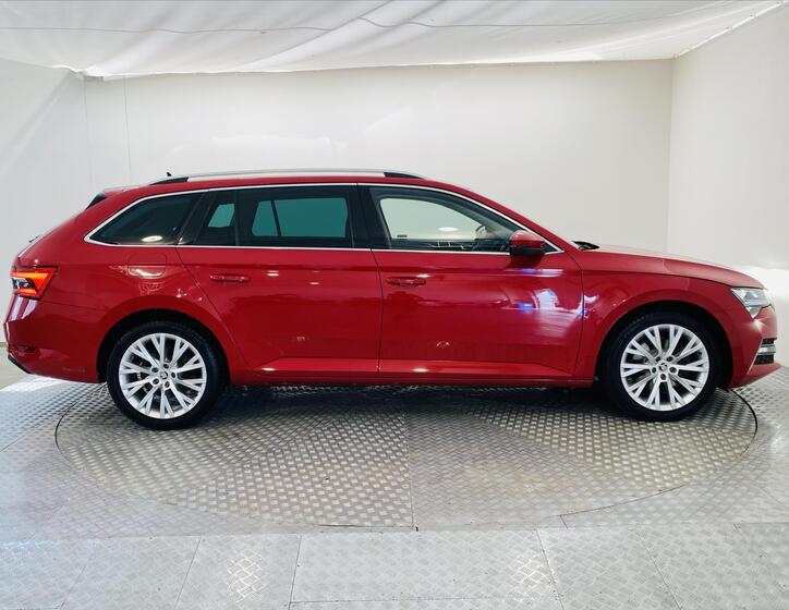 Škoda Superb 23