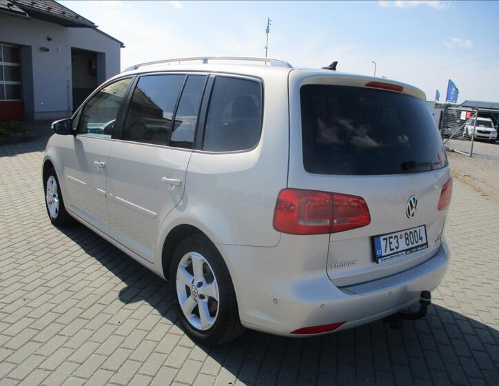 Volkswagen Touran 3