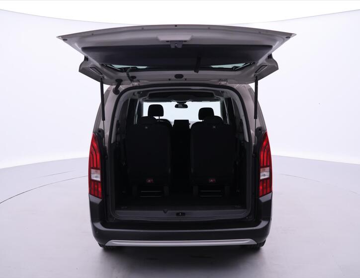 Peugeot Rifter 9