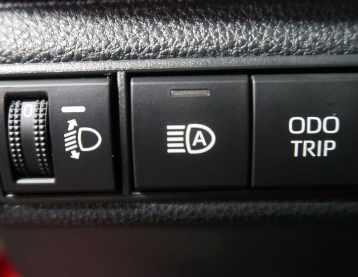 Toyota Corolla 24