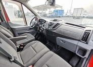 Ford Transit 8