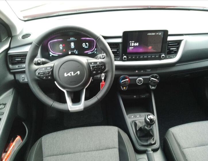 KIA Stonic 5