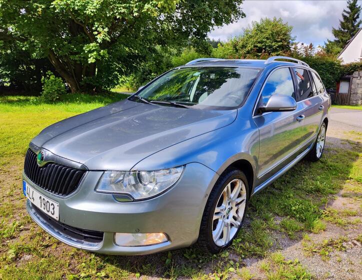 Škoda Superb 2