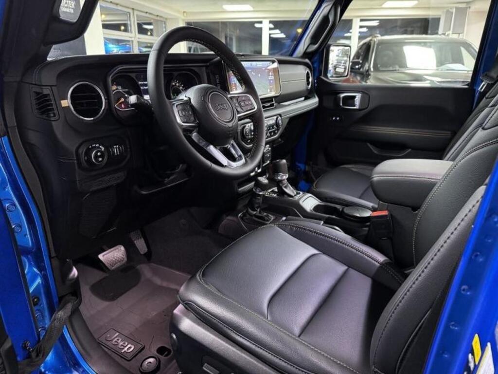 Jeep Wrangler 7