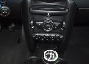 Mini Clubman 18
