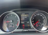 Volkswagen Golf 16