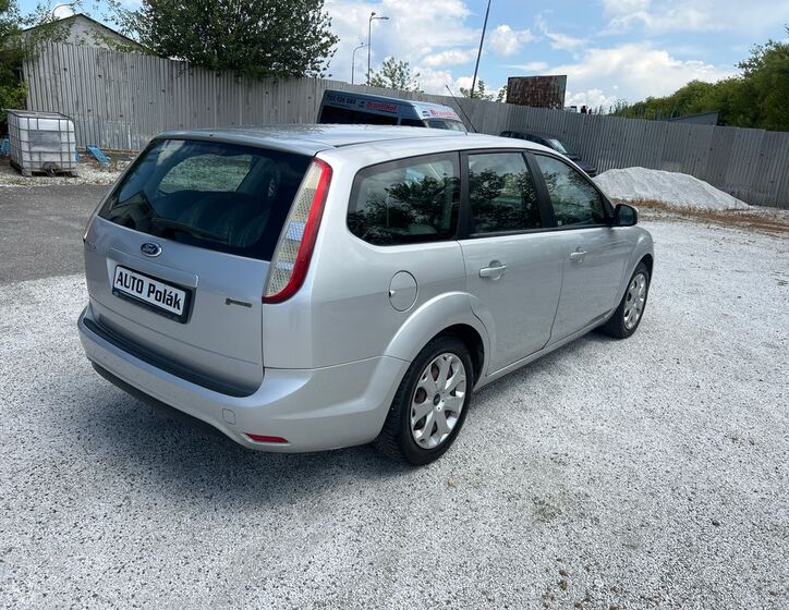 Ford Focus 11