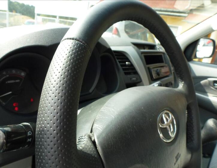 Toyota Hilux 35