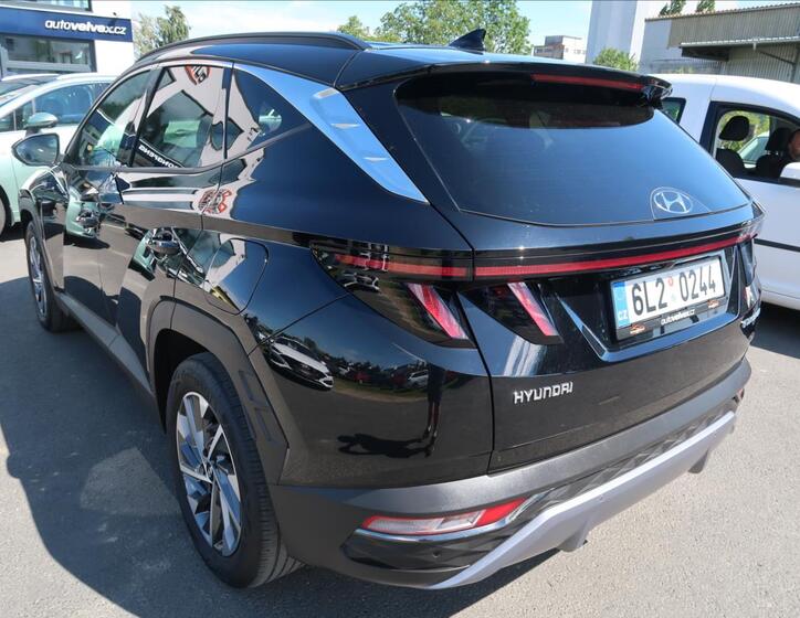Hyundai Tucson 4