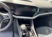 Volkswagen Touareg 14