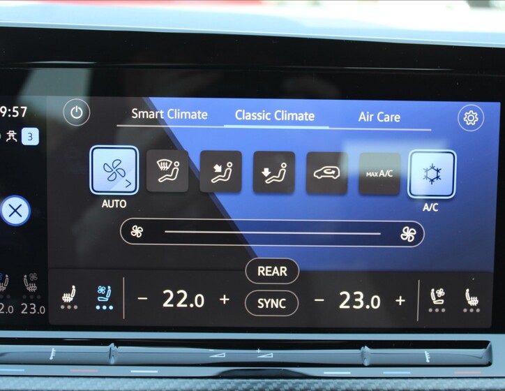 Volkswagen Golf 21