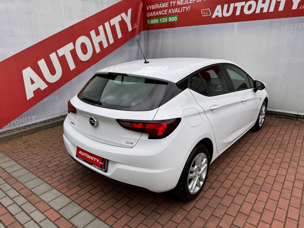 Opel Astra 6