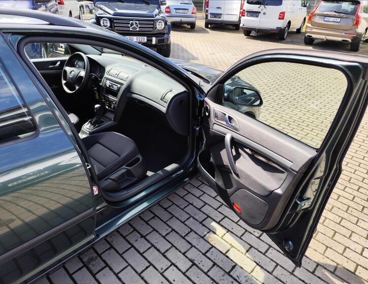 Škoda Octavia 25