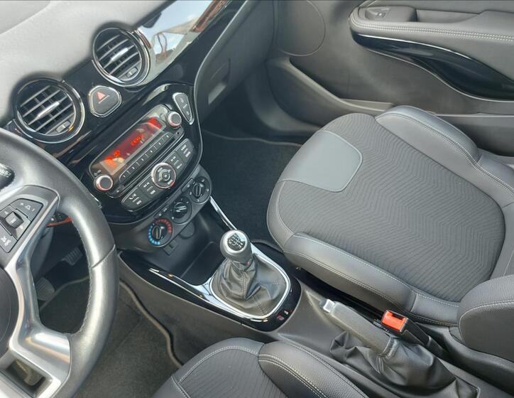 Opel Adam 26
