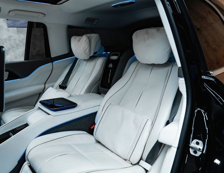 Mercedes-Benz GLS 44