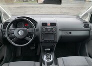 Volkswagen Touran 16