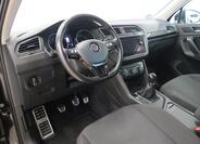 Volkswagen Tiguan 10