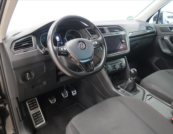 Volkswagen Tiguan 10