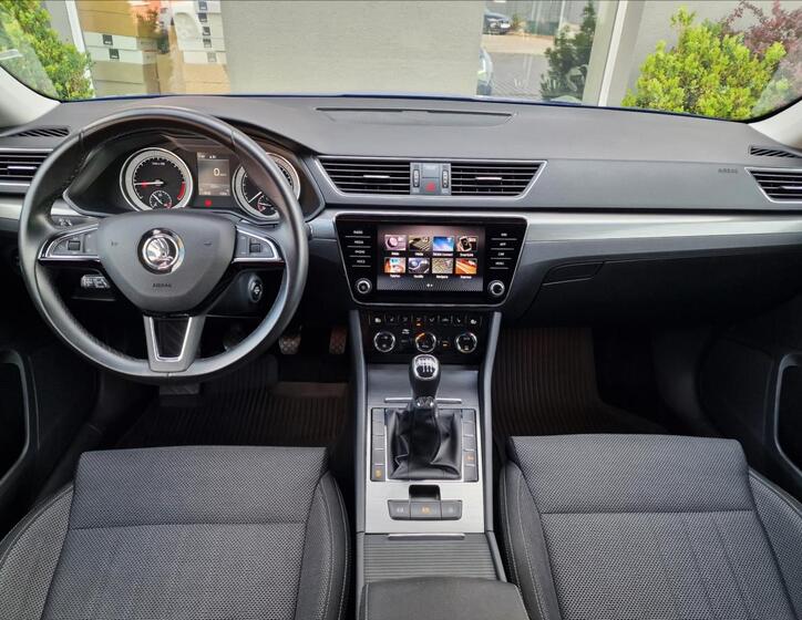 Škoda Superb 24