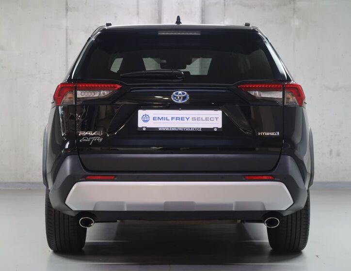 Toyota RAV4 6