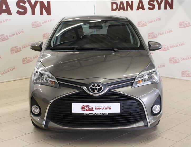 Toyota Yaris 2