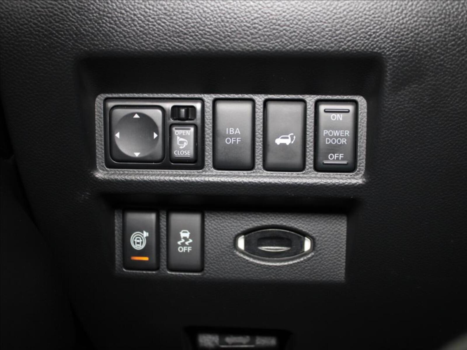 Infiniti FX30 21